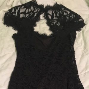 Meet your Posher, Yicel